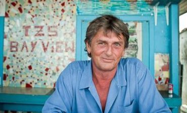 Mike Oldfield’s Tubular Bells Honored With 50th Anniversary Studio Album Featuring Royal Philharmonic Orchestra, Share "Moonlight Shadow"