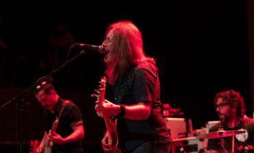 The Afghan Whigs Cover Polica’s “Fake Like” & Still Corners’ “Downtown”