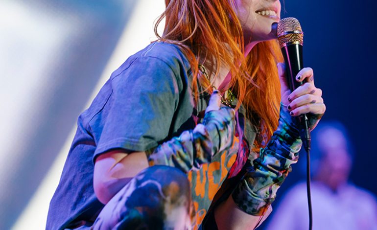 Paramore Debut New Song Running Out Of Time At Album-Release Party -  mxdwn Music