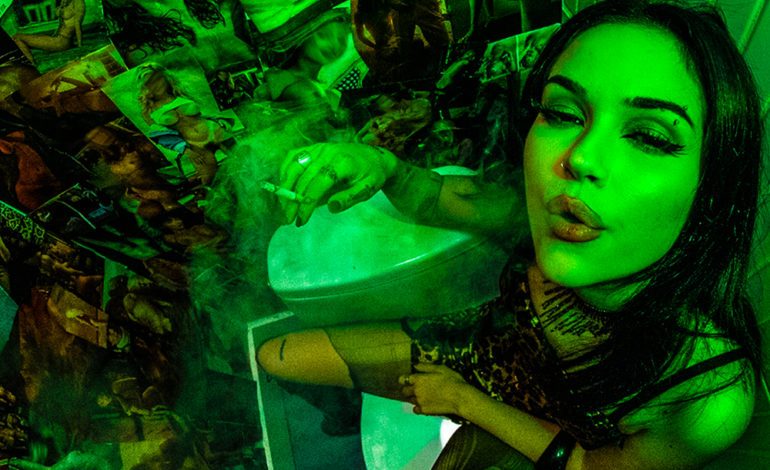 Maggie Lindemann Teams Up With Julia Wolf For New Single “2022”