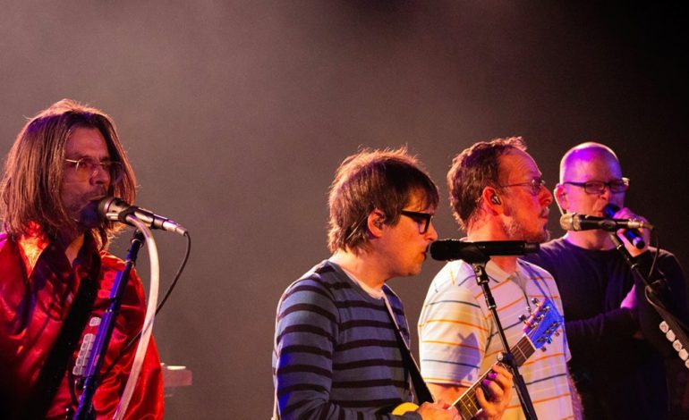 Weezer Unveil Five Previously Unreleased Recordings Of “Buddy Holly,” “Surf Wax America,” “No One Else,” “In The Garage” & “My Name Is Jonas”