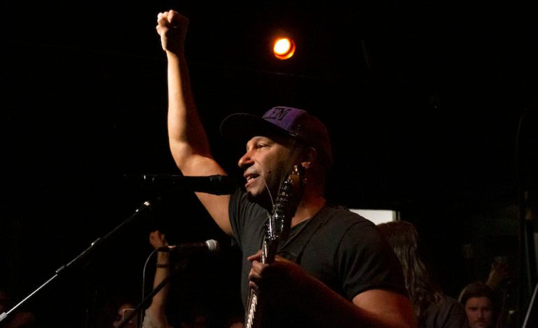 Tom Morello Performs Rage Against The Machine’s “Killing In The Name” At USC Palestine Rally
