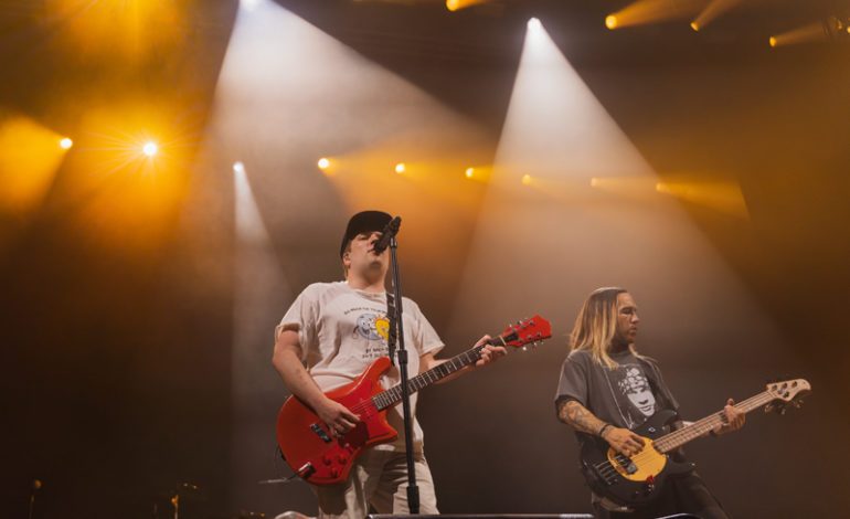 Fall Out Boy Covers “Song 2” By Blur in London