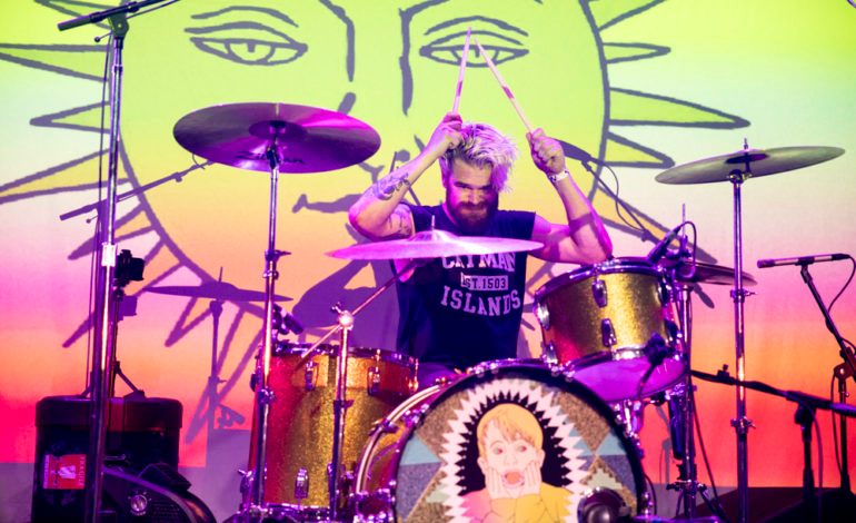 Waves’ tour with Beach Goons & Chokecherry is coming to Warsaw on July 11th