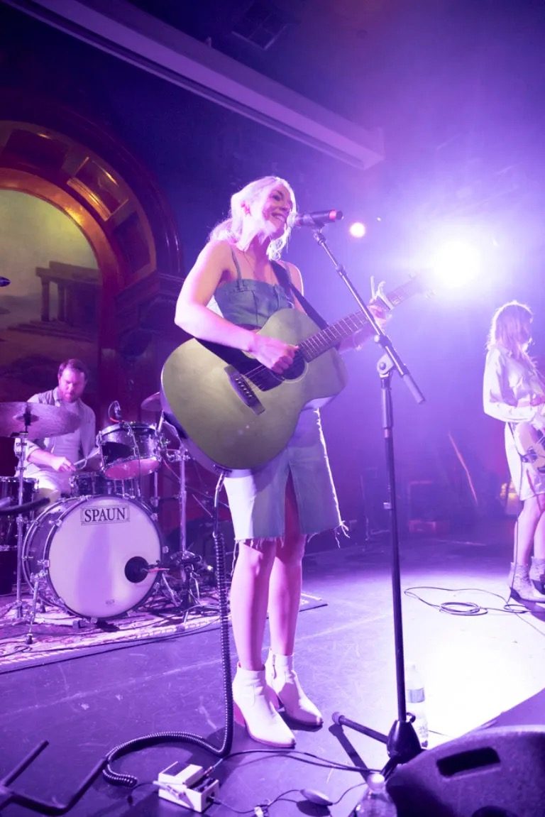 Live Review + Photos: Emily Kinney & Evangeline at the Lodge Room ...