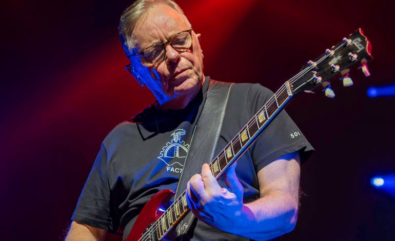 New Order Joined By The Killers’ Brandon Flowers For “Bizarre Love Triangle” During Salt Lake City Show