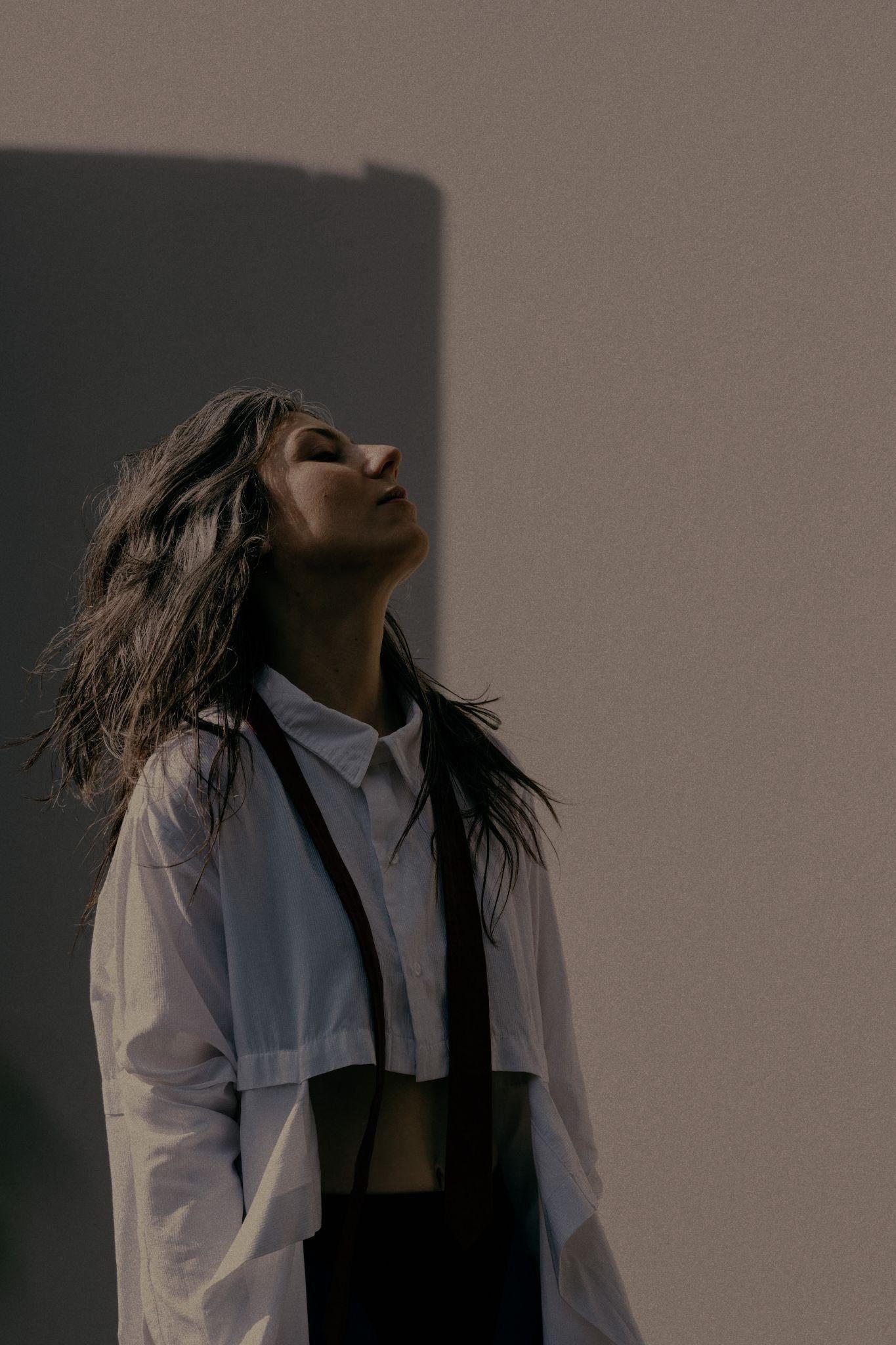Julia Holter Announce New Album Materia For August 2026 Release, Shares New Single & Video "Fantasy"