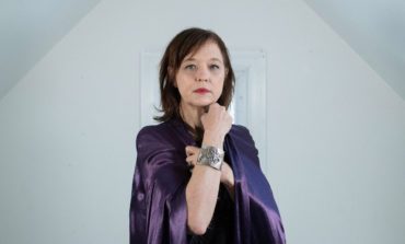 Mary Timony Announces Spring & Summer 2024 U.S. Tour Dates, Shares New Single & Video “Summer”