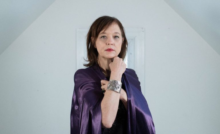 Mary Timony Announces Spring & Summer 2024 U.S. Tour Dates, Shares New Single & Video “Summer”