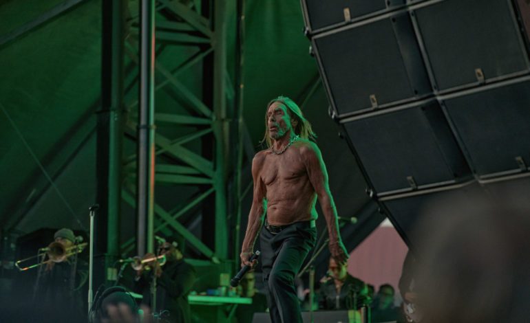 Iggy Pop Reunites With Nick Zinner, Matt Sweeny & More To Perform Stooges Songs For First Time In 11 Years