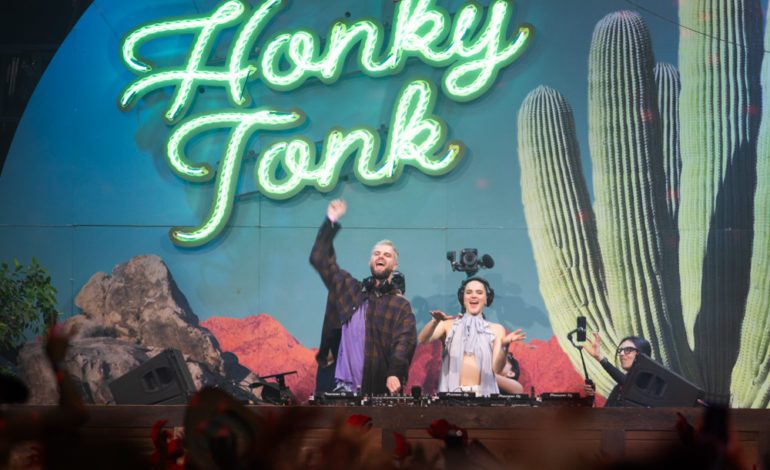 Sofi Tukker Debuts Energetic New Single “Pick Up The Phone”