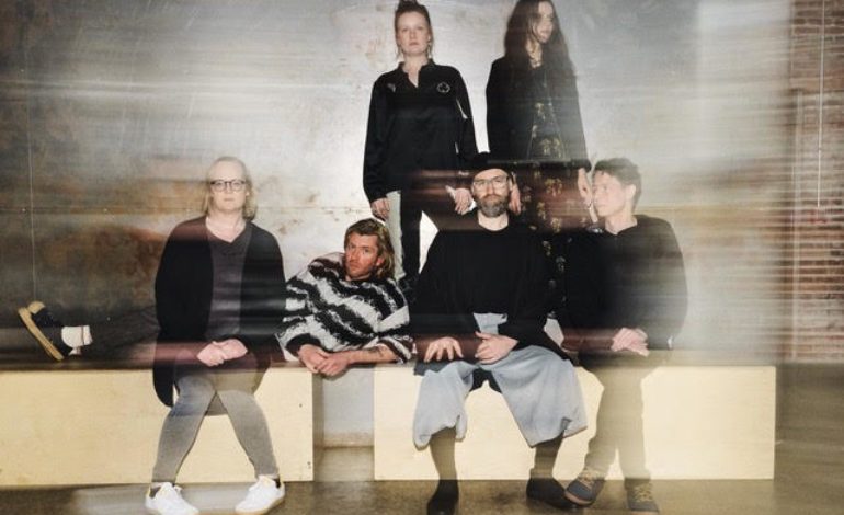 Mum Share Vibrant New Single & Video “Kill The Light”