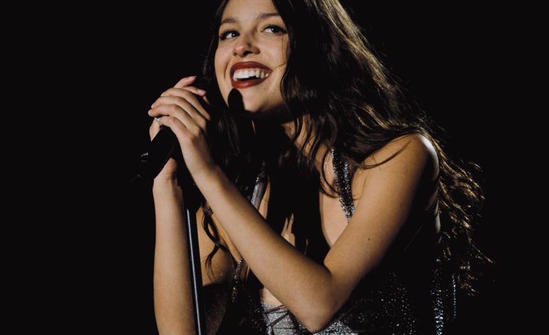 Lollapalooza 2025 Day 2 Photo Review: Olivia Rodrigo, Bleachers & Foster The People Deliver Compelling Sets