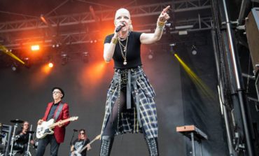 Garbage’s Shirley Manson Speaks Out On Music Industry’s Economic Issues: “It Has Become Entirely Unsustainable For A Band Like Us To Come & Tour