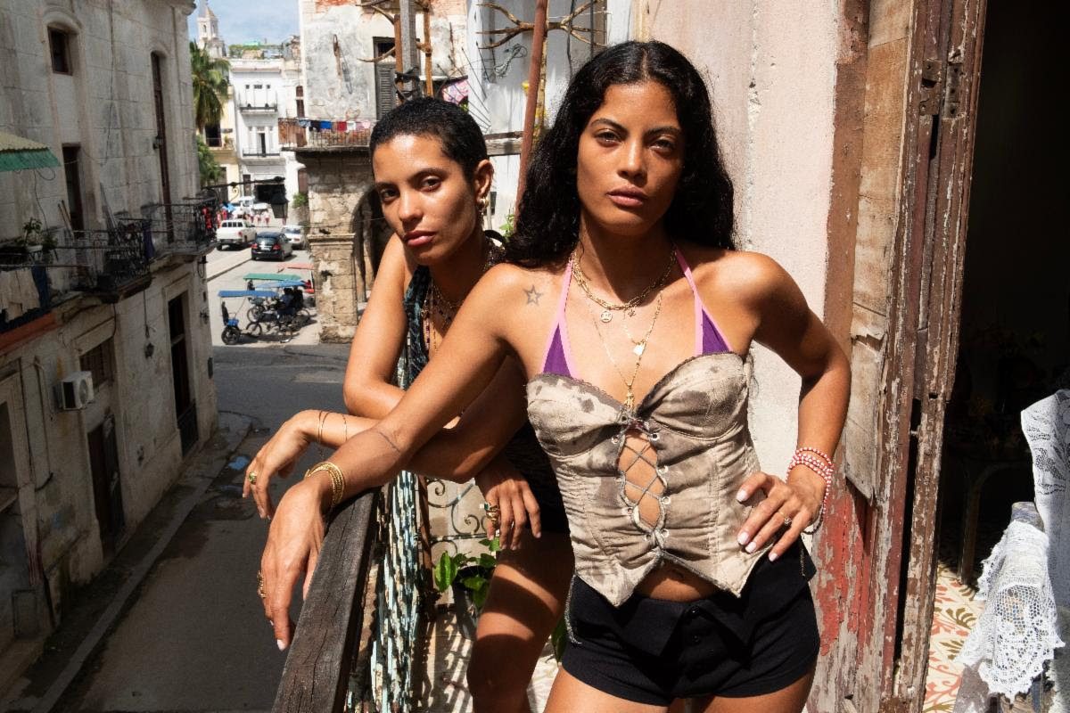 Ibeyi Share Emotional New Single “Offerings”