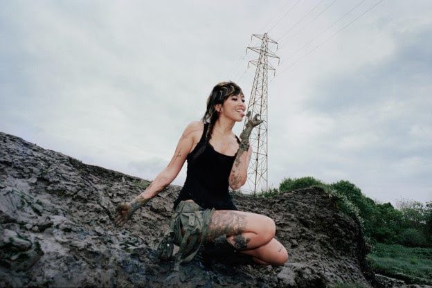 Beabadoobee Announces New Album Pylon For September 2026 Release Featuring Chino Moreno, Brendan Yates, Hayley Williams & More, Shares New Single & Video “Sun Has Set”