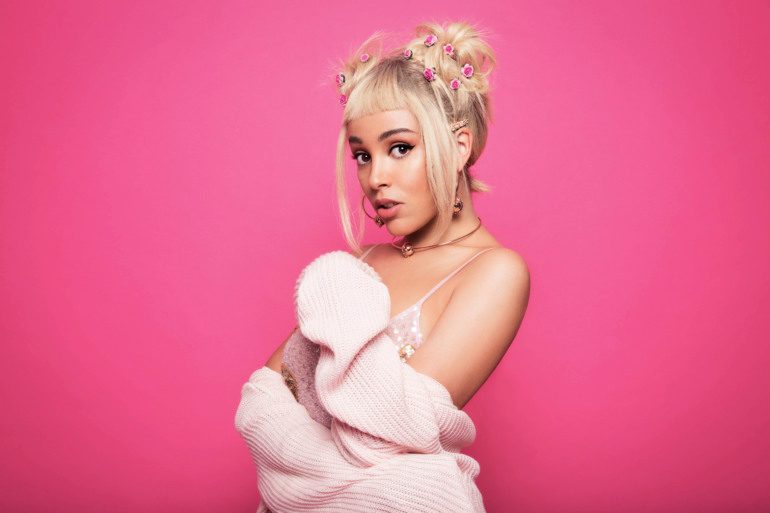 Doja Cat Debuts New Song “Jealous Type” Live