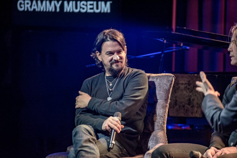 Jake Owen and Shooter Jennings Share New Song “Long Time Lovin’ You” And Announce New Album Dreams To Dream For November 2025 Release