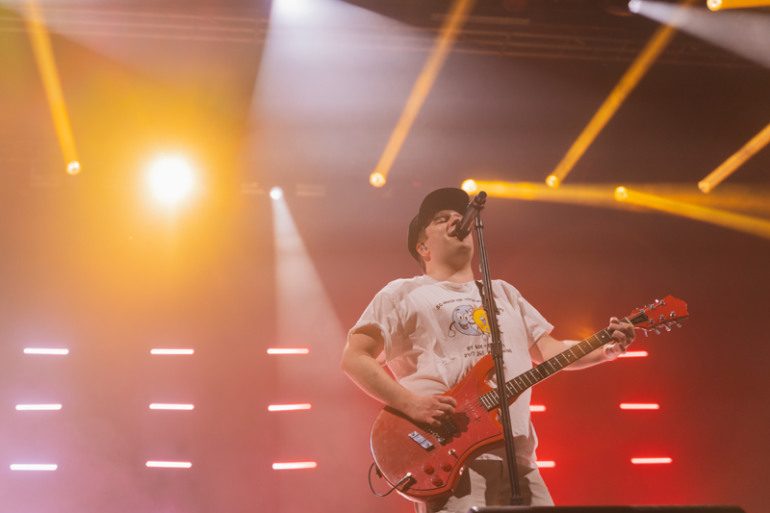 Fall Out Boy Joined By Mike Shinoda For Performance Of “Dance Dance” During Alter Ego Set