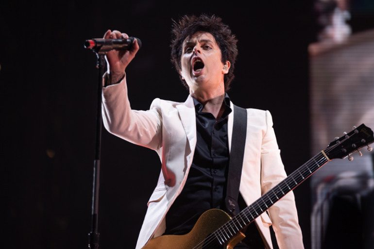 Billie Joe Armstrong Changes Lyrics To Green Day’s “American Idiot” During New Year’s Rockin Eve Performance