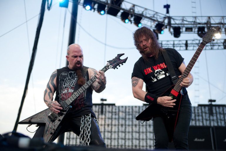 Kerry King of Slayer Performs at Damian Priest’s Wrestlemania 2025 Entrance