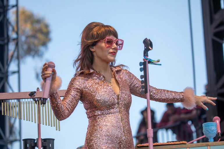 Jenny Lewis Releases 60s Dreamscape Video To “Psychos”
