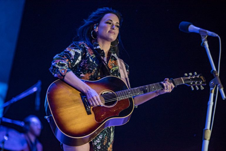 Kacey Musgraves Joins Zach Bryan For Live Performance Of “I Remember Everything” During Tour Opener