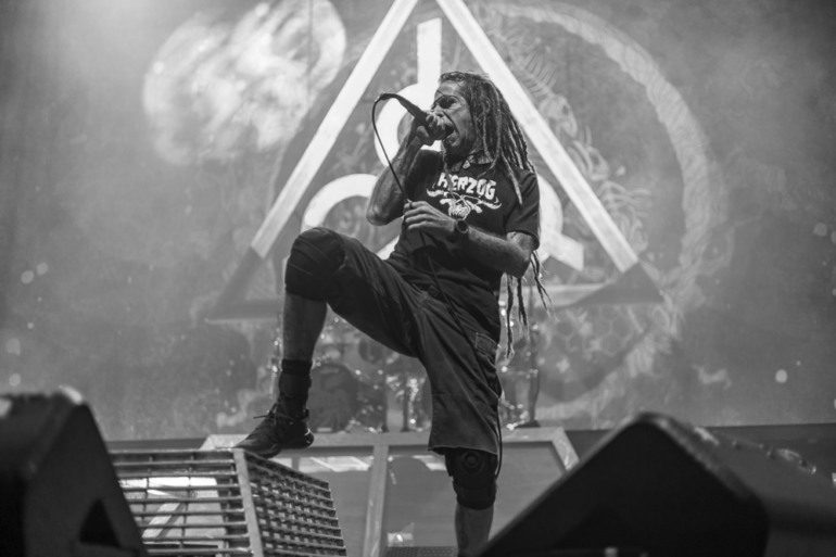 Lamb Of God’s Randy Blythe Covers Killing Joke’s “Money Is Not Our God” During Extremities 35th Celebration Show