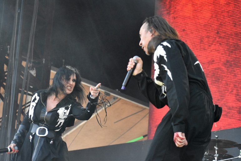 Lacuna Coil Live Debut “In The Mean Time” At Summer Breeze Festival