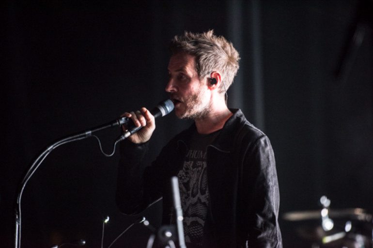 Massive Attack Plays First Show In Five Years, Invites Cocteau Twins’ Elizabeth Fraser Onstage To Perform “Song To The Siren”