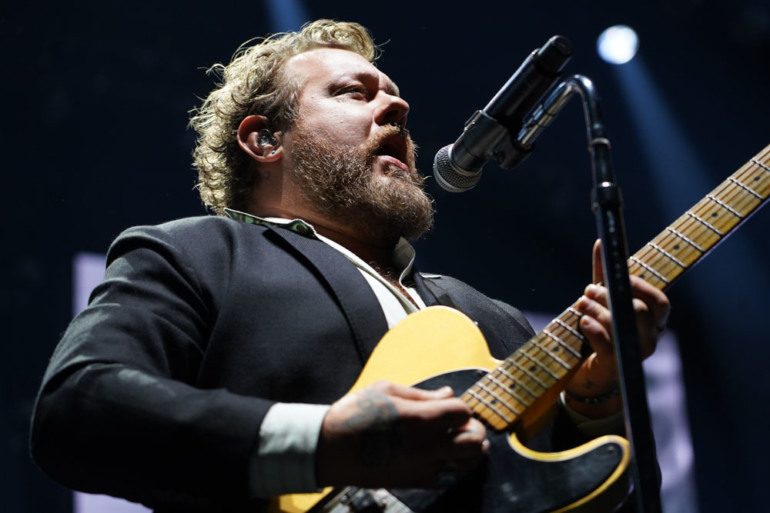 Nathaniel Rateliff & Gregory Alan Isakov Share Vivid New Video For “Flowers”