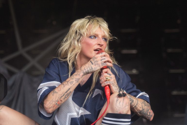 Royal & The Serpent Releases New Song “Euphoria”