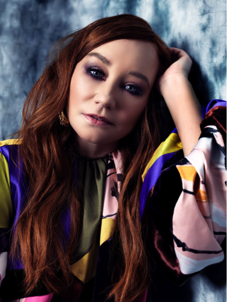 Tori Amos Covers Kate Bush’s “Running Up That Hill” In Medley With “Bliss”