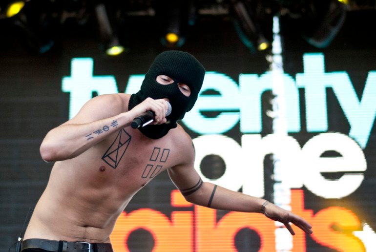 Twenty One Pilots Announce Fall 2025 North American Tour Dates, Share New Single & Video “The Contract”