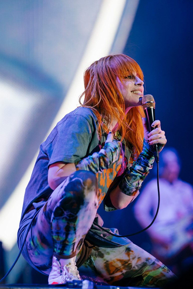 Hayley Williams Slams ‘Incel Ass’ Internet Bros for Criticizing Postponement of Shows