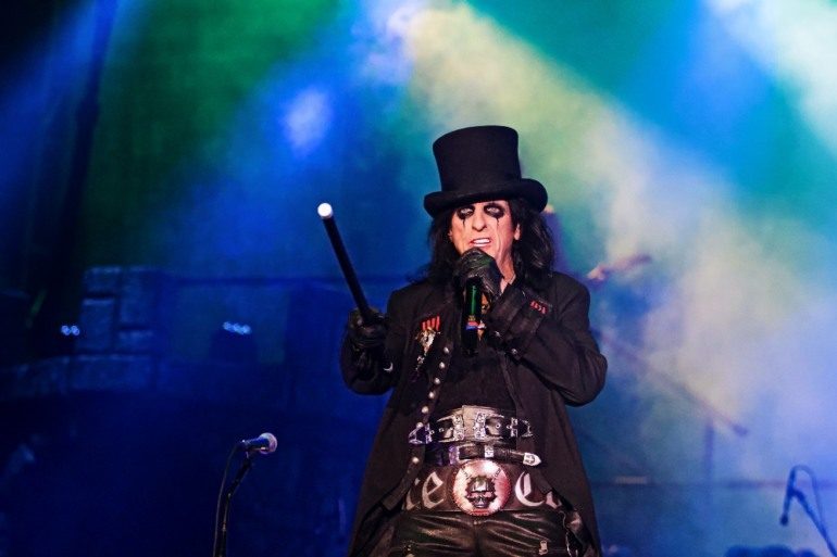 Live Review: Alice Cooper, Rob Zombie, Filter & Ministry at Fiddlers Green Amphitheater