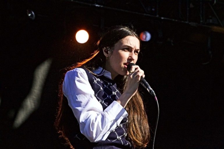 Cults Share Stirring New Single “Hung The Moon”