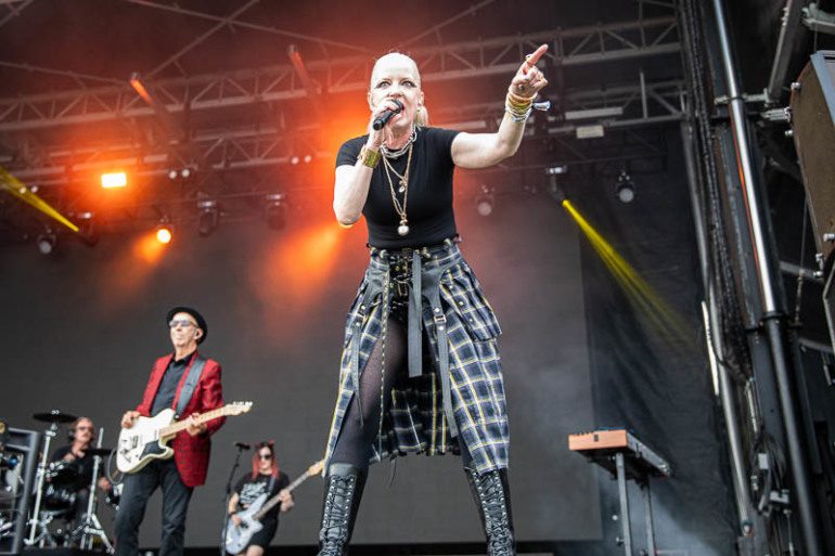 Garbage’s Shirley Manson Speaks Out On Music Industry’s Economic Issues: “It Has Become Entirely Unsustainable For A Band Like Us To Come & Tour